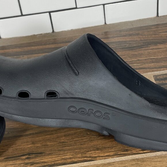 OOFOS OOcloog Shoes Womens Size 10 Black Slip On Recovery Comfort Clogs - Picture 8 of 15